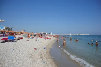 Swimmers at Fanos beach on Pano Koufonisi